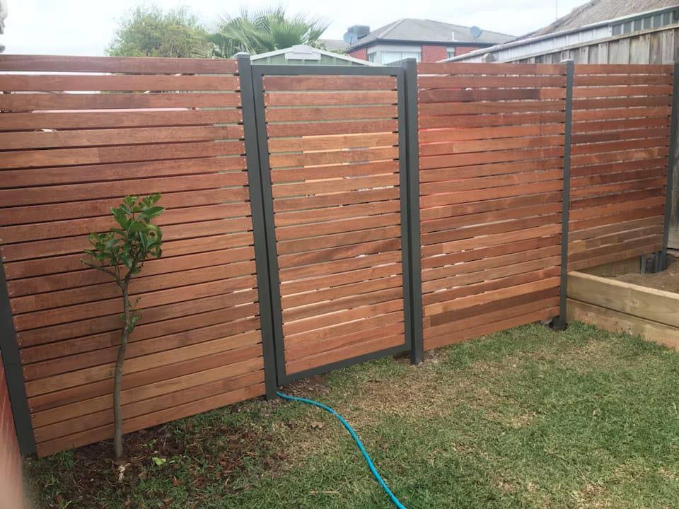 Timber fencing & Driveway Gates Melbourne Pinnacle Fencing